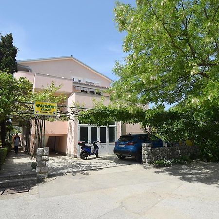 Apartments Kraljic คิร์ก ภายนอก รูปภาพ