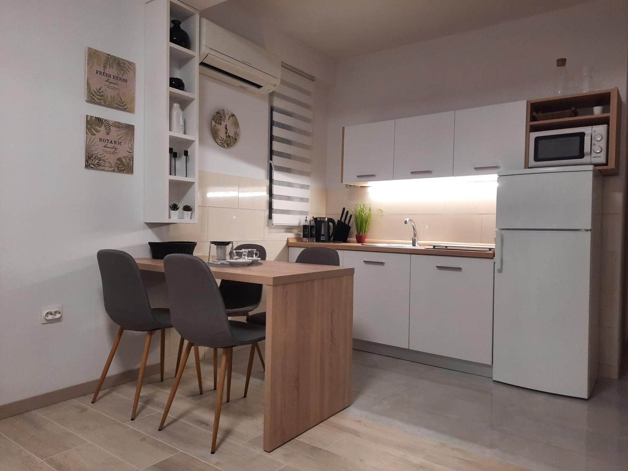 Apartments Kraljic คิร์ก ภายนอก รูปภาพ