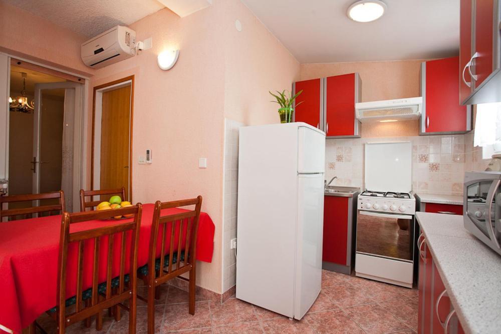 Apartments Kraljic คิร์ก ภายนอก รูปภาพ